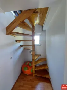 OPORTUNITATE!!! Casa la munte, zona Remeti, drumul Apusenilor! 2 case disponibile!!! - foto 14