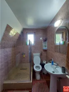 OPORTUNITATE!!! Casa la munte, zona Remeti, drumul Apusenilor! 2 case disponibile!!! - foto 10