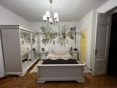 Unirii, Mitropolie, Casa Poporului - foto 4
