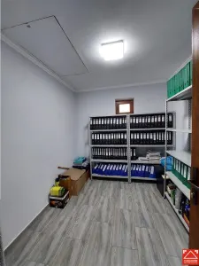 Hala pentru depozitare si sediu administrativ in Vladimirescu - foto 21