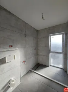 Casa noua cu piscina in Fantanele - foto 7