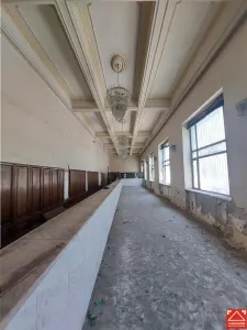 Cladire ultracentrala cu curte privata, pentru activitati diverse - foto 10