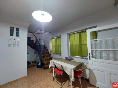 Casa din caramida, Gradiste, zona excelenta - foto 11