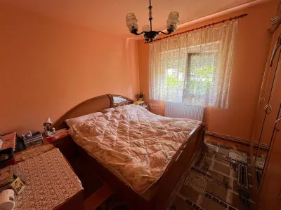 Caransebes, 3 Camere Dec., Mobilat+Utilat, Zona Pipirig - foto 3