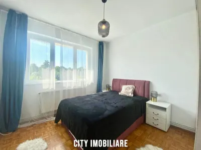 Apartament 3 camere, decomandat, parcare, Central. - foto 6