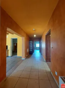 SUPER OCAZIE!!! Casa spatioasa cu teren mare, pe colt, in Periam - foto 5