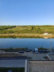 Locuinta cu 4 camere pentru un proprietar cu imaginatie - foto 7