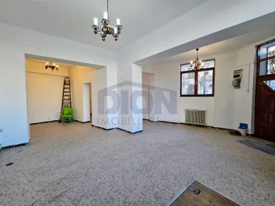 Vila moderna pretabila  clinica, office sau spatiu comercial - foto 5