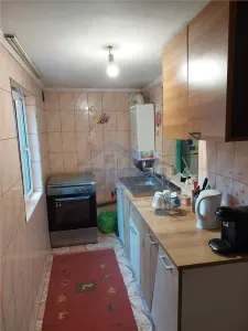 Casa si teren in TEI Petricani - foto 2
