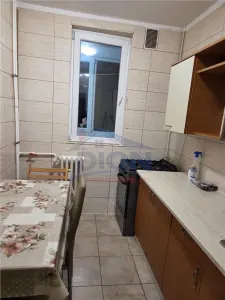 APARTAMENT 2 CAM RENOVAT, PIATA SUDULUI - foto 2