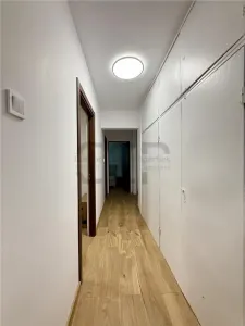 Iancului - 5 minute Metrou | Apartament 3 Camere Modern | Recent Renovat - foto 12