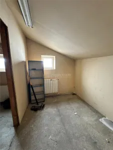 Oportunitate - Spatiu comercial  P+1 - foto 10