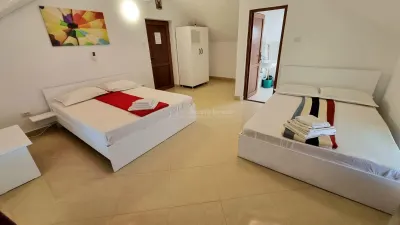 Vila 3 camere - Pensiune 9 camere-Eforie Nord - foto 4