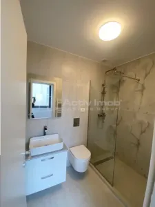 3 camere Damaroaia lux prima inchiriere - foto 20