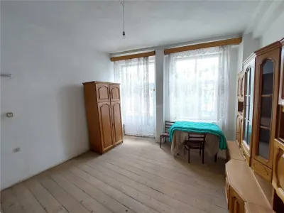 2 camere in cladire P+1,etaj 1, 60 MP,  beci subsol, Ultracentral - foto 3