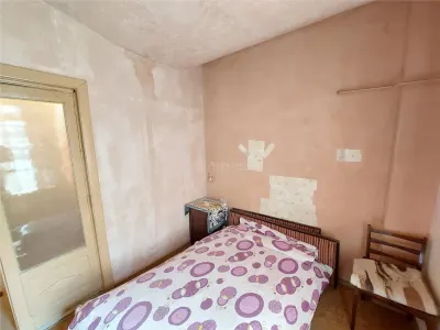2 camere in cladire P+1,etaj 1, 60 MP,  beci subsol, Ultracentral - foto 9