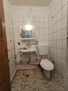 Resita, Garsoniera Mobilata+Utilata, Et. 2, Calea Caransebesului - foto 8