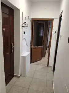 Resita, 1 Cam., Cf. 1,  Modern, Ultracentral + parcare proprie - foto 3
