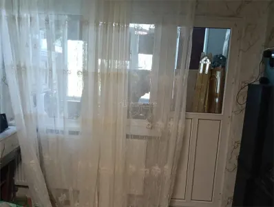 Apartament cu 3 camere-Bloc reabilitat-Teius-Stradal-Mobilat si utilat- - foto 11
