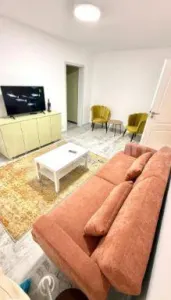 Parc Bazilescu, apartament 2 camere etaj 4, renovat complet, mobilat si mobilat - foto 4