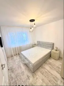 Parc Bazilescu, apartament 2 camere etaj 4, renovat complet, mobilat si mobilat - foto 5