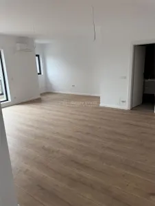 Apartament de 3 camere, decomandat, MRS Gradinile - foto 2