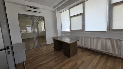 Cladire comerciala - birouri, P+3, stradal, teren 3511 mp - Calea Bucuresti - foto 11