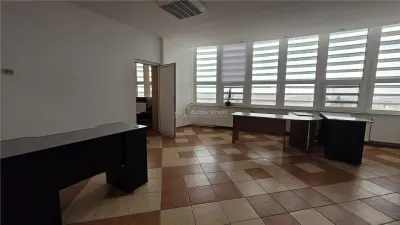 Cladire comerciala - birouri, P+3, stradal, teren 3511 mp - Calea Bucuresti - foto 12