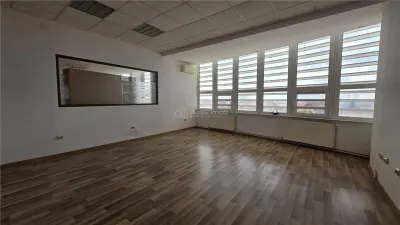 Cladire comerciala - birouri, P+3, stradal, teren 3511 mp - Calea Bucuresti - foto 9