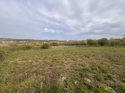 Teren pe colt Str Beldiceanu – 800 mp ideali pentru casa ta intr-o zona linistita - foto 6