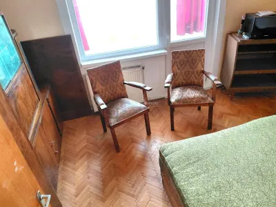 Apartament 3 Camere Etaj 1 cu garaj si boxa | Baia Mare Ultracentral - foto 2