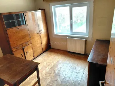 Apartament 3 Camere Etaj 1 cu garaj si boxa | Baia Mare Ultracentral - foto 3