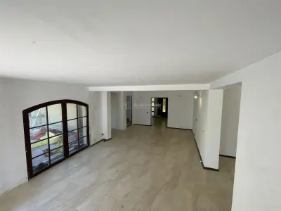Casa individuala - Petresti Corbeanca - 7 camere - 4 bai - 427mp - 280mp teren - foto 3