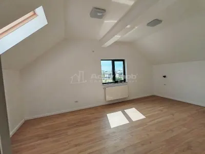 Vanzare  - Casa  Individuala  – Garaj – Prelungirea Ghencea – Margelelor – 225.000 Euro  -  COMISION 0% ! - foto 16
