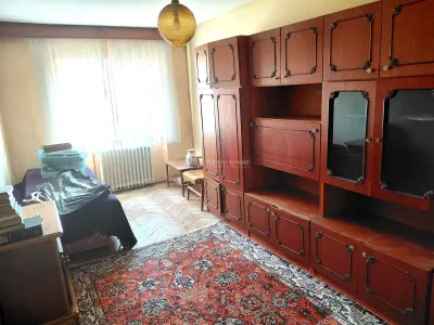 Apartament decomandat 3 camere etaj 3 Baia Mare Central - foto 3