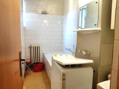 Apartament decomandat 3 camere etaj 3 Baia Mare Central - foto 6
