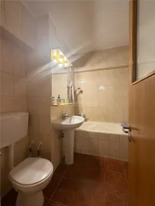 2 Camere, Brancoveanu, vis a vis de statia de metrou, Parcare - foto 9