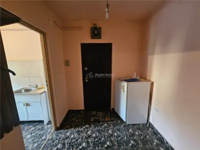 Resita, 2 Cam. Cf.1, Mobilat+Utilat, Parter, Micro 1 - foto 9