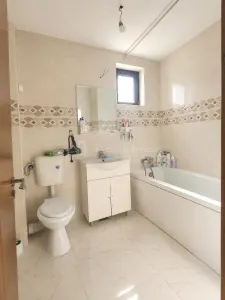 Vanzare - Casa - Vila - Prelungirea Ghencea - Margelelor - Safirului - 185000E - partial mobilata si utilata - Comision 0 ! - foto 9