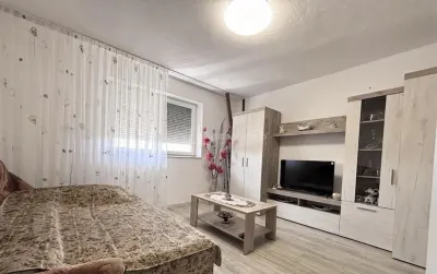 Casa  in Miarlau - teren 747 mp - Mierlau