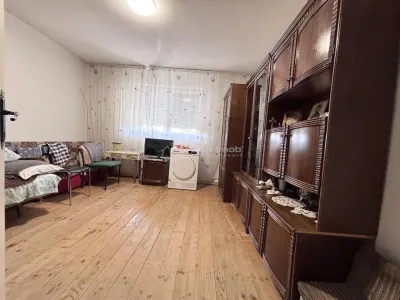 Casa  in Miarlau - teren 747 mp - foto 4