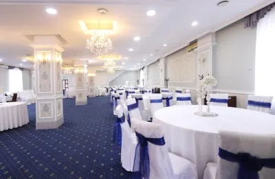 De vanzare –  Cladire comerciala - Pensiune – Restaurant – Ballroom – Rahova – Alexandriei – Leroy Merlin – 1550000E – Afacere la cheie – Comision 0 ! - foto 4
