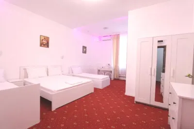 De vanzare –  Cladire comerciala - Pensiune – Restaurant – Ballroom – Rahova – Alexandriei – Leroy Merlin – 1550000E – Afacere la cheie – Comision 0 ! - foto 9
