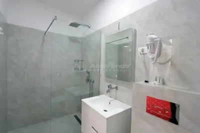 De vanzare –  Cladire comerciala - Pensiune – Restaurant – Ballroom – Rahova – Alexandriei – Leroy Merlin – 1550000E – Afacere la cheie – Comision 0 ! - foto 10