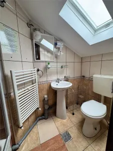3 camere - Pensiune - Termen lung - foto 6