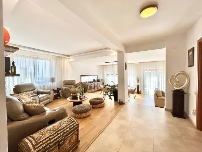 Casa individuala - Odaile Otopeni - 8 camere - 4 bai - 474mp - 903mp teren - foto 25