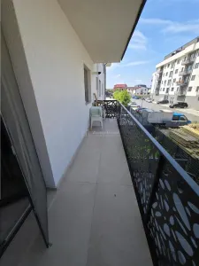 2 camere - Dobroesti - 60mp - loc parcare - etaj 1 - complet mobilat - foto 10