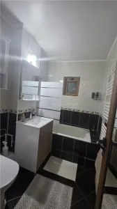 Apartament 2 deomandat, mobilat, utilat, CT, etaj 1 - Rovine - foto 6