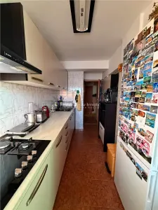 4 camere B-dul Decebal, stradal, aproape de metrou - foto 4