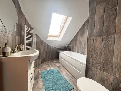 Casa spatioasa si bine compartimentata in Cantemir– locatie excelenta - foto 9